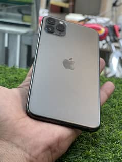 Iphone 11 pro max 256 PTA approved