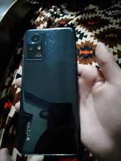 Infinix Zero X Neo 8/10