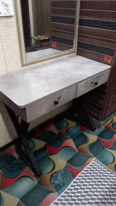 Dressing Table Console in Just Rs. 6000