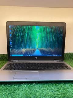 hp laptop 10/10 condition