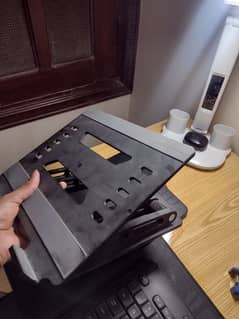 laptop stand
