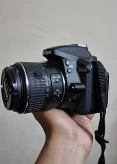 nikon