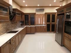 One kanal Beautiful House Is Available For Sale In Cavalry Ground