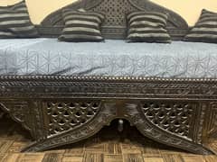 3seater chenut Dewan for sale