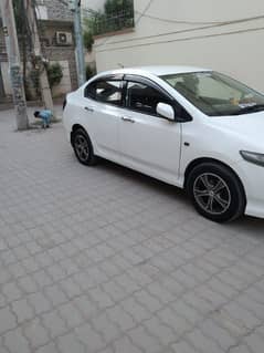 Honda City IVTEC 9/10