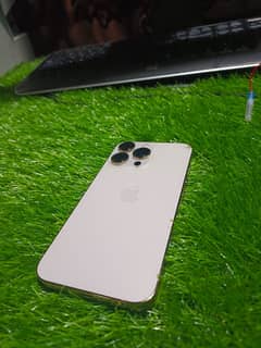 Iphone 13 pro gold colour 84 battery health 128 gb