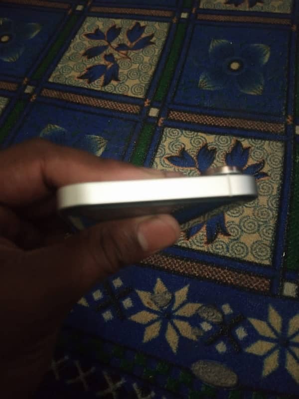 iPhone XR convert to 16 non pta 1