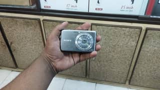 SONY DIGITAL CAMERA NEW CONDITION 10 BY 10