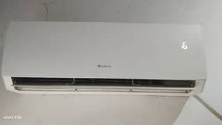 Gree inverter Ac 1 ton