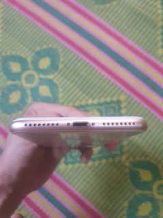 Apple iPhone 8 Plus