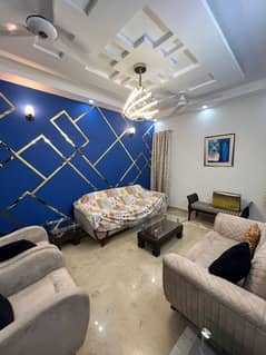 3 bad DD portion for rent Kese society gulistan e johar block 7