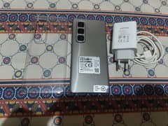 hot 50pro plus 8/256GB genuine charger nd full warranty me Hain no box