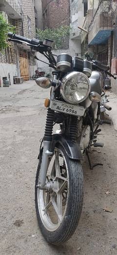Suzuki GS SE For Sale
