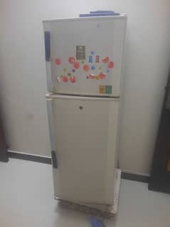 dawlance refrigerator