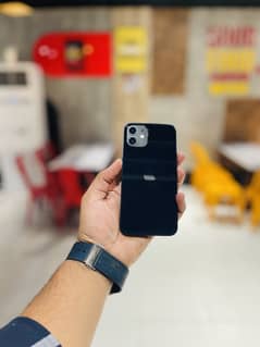 iPhone 12 factory unlock