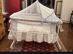 Baby cot with swing as good as new not used