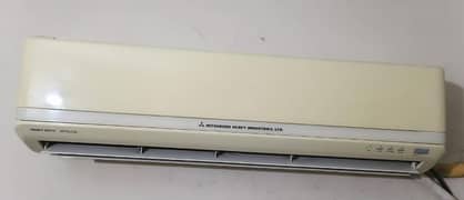 MITSUBISHI 2Ton All Ok Body bi new ki tarha ha
