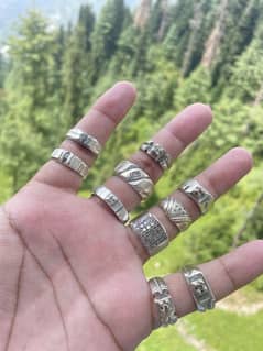 Natural Diamond Rings