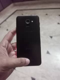 3GB. 32GB