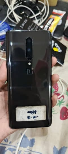 one plus 8 5G 8/128gb pta proved