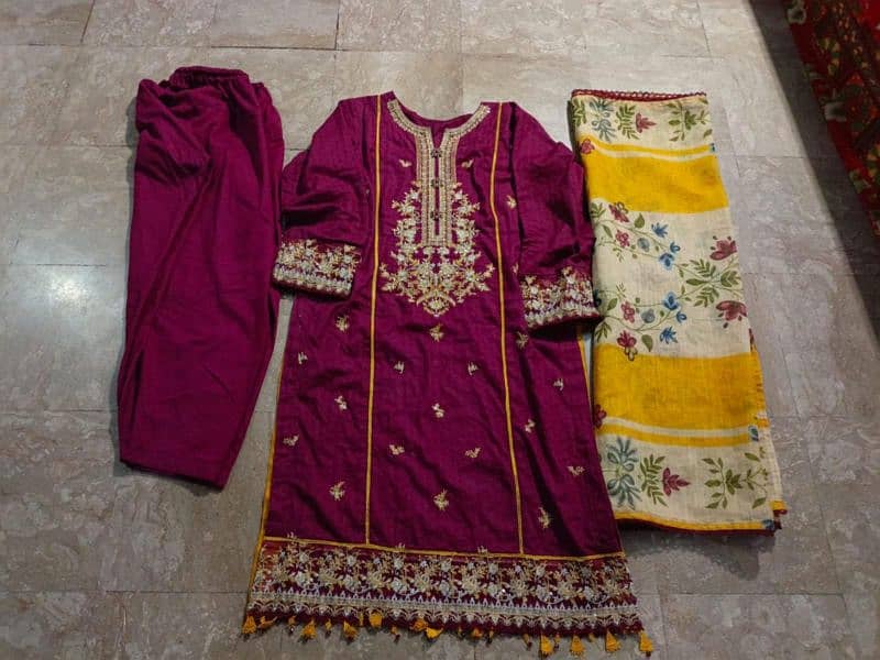 lawnĺ dress 0