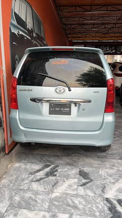 Toyota avanza 1.5