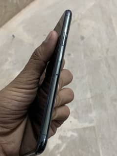 Iphone 11 pro max PTA APPROVED