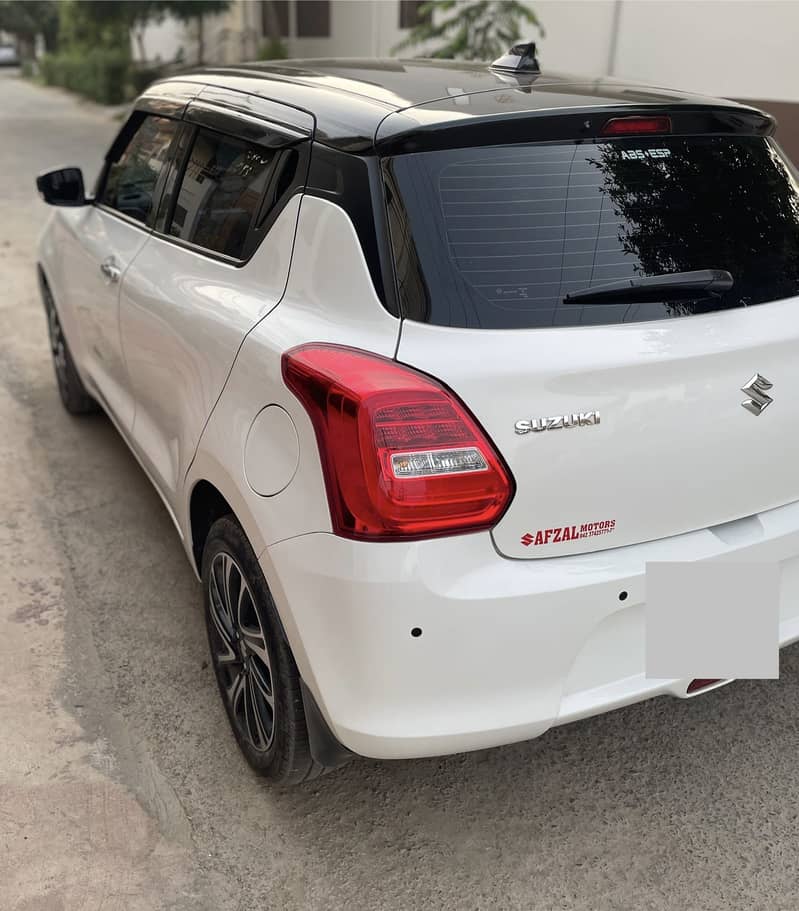 Swift GLX CVT 2023 3