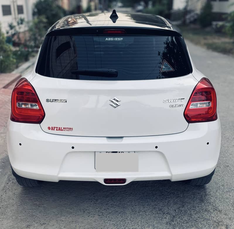 Swift GLX CVT 2023 4