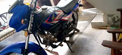 70 ke Sath exchange kr sakte hain. pridor blue color for sale