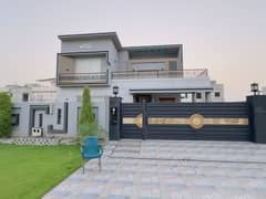 1 Kanal House For Sale 5 Beds 80 Feet Road