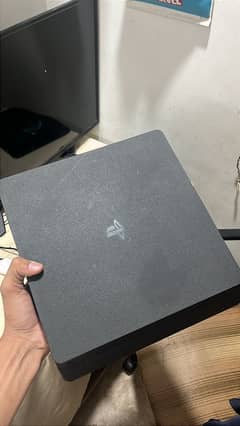 PlayStation 4 slim 1 tb with one controller