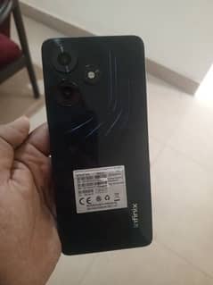 Infinix HoT 30
