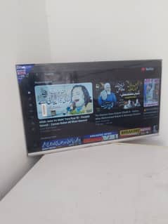 crown plus led boht axi hai bofer sound 5 mAh bas Chali hai