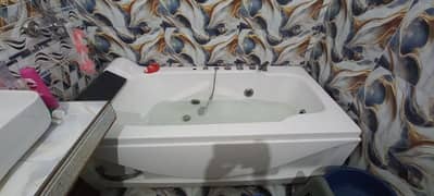 Premium english jacuzzi neat and clean