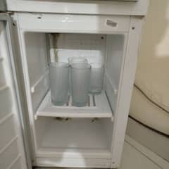 Dawlance Glass Door Water Dispenser