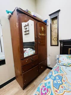 safe almari in Eden valley canal road Faisalabad