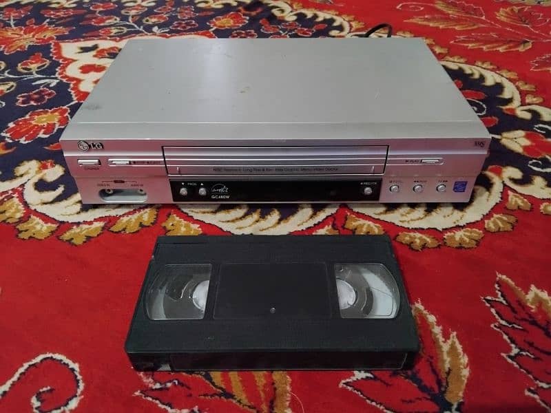 vcr ok and good condition full working price final hai 17