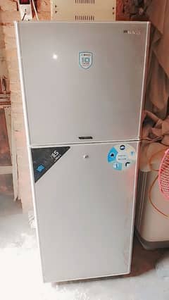 waves fridge