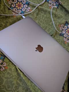 MacBook air 13 inches