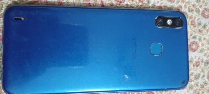 Infinix smart 4 mobile only set hai 1