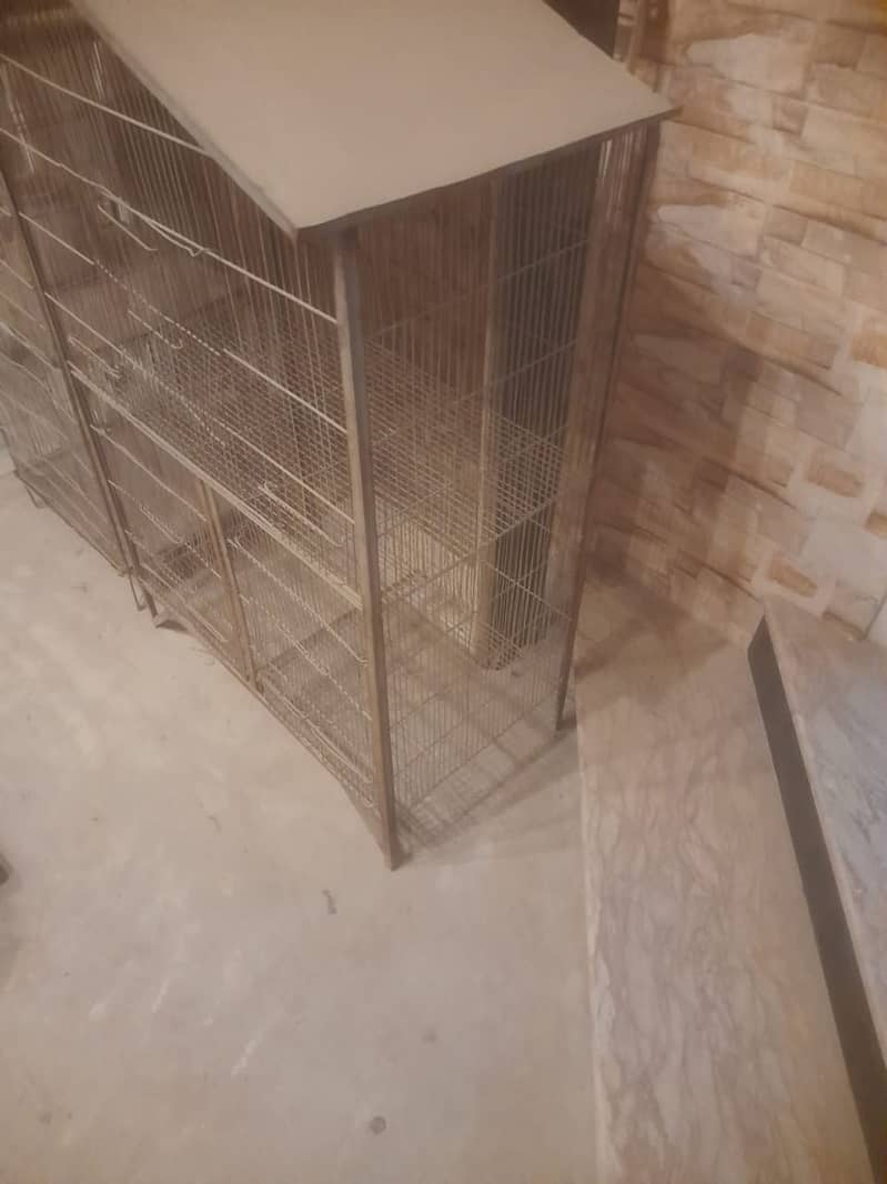 2 cages in good condition 2 section and 3 section. 3