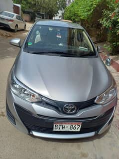 TOYOTA YARIS SILVER 2021, GLI CVT, JUST LIKE 0 METER (2,600 KM ONLY)