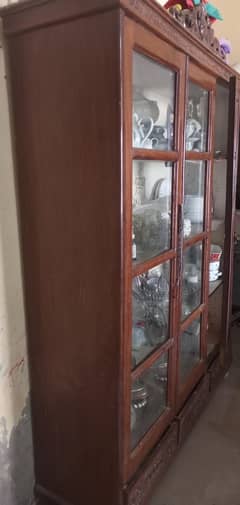 wooden almarh