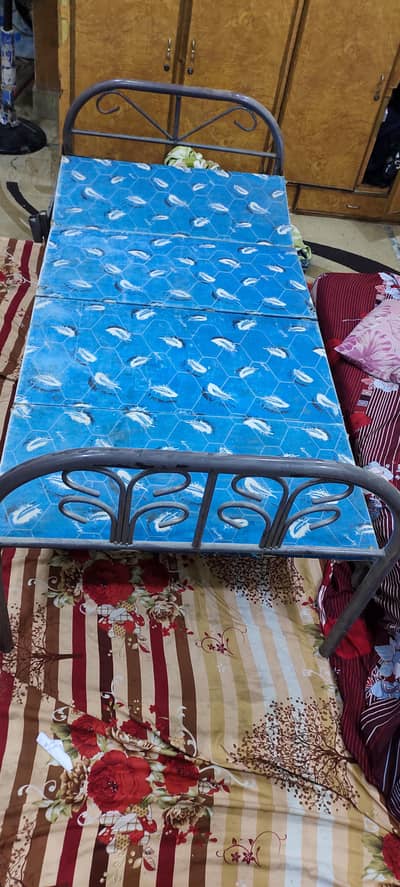 one person folding bed