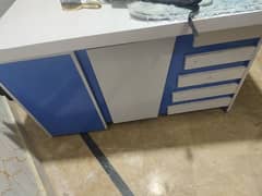 office tabel