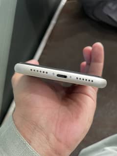 Iphone 11 PTA