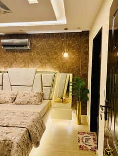 1 Bedroom VIP Full furnish flat per day available in Bahria town Lahore 0300 4561276