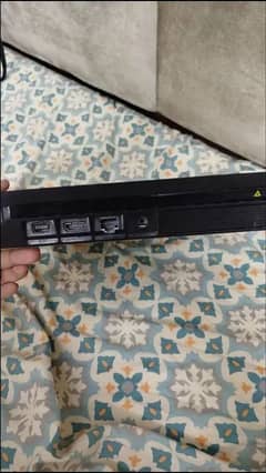 PS4 slim