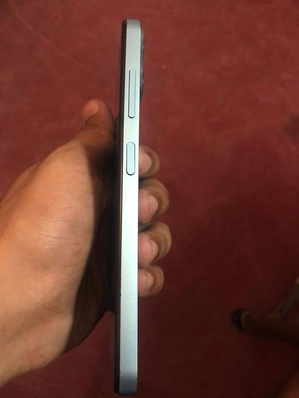 spark neo 7 plus with complete box 3